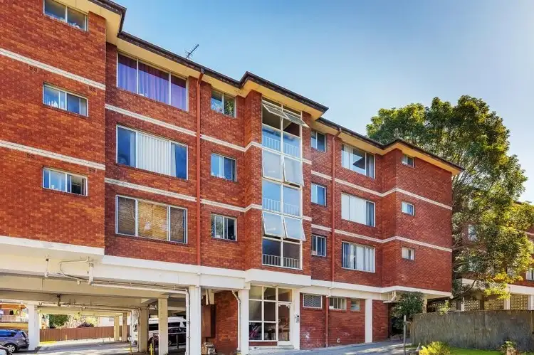 Main view of Homely unit listing, 2/29B Great Western Highway, Parramatta NSW 2150