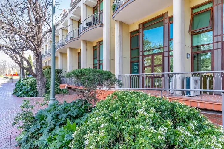 8/18 Captain Cook Crescent, Griffith ACT 2603