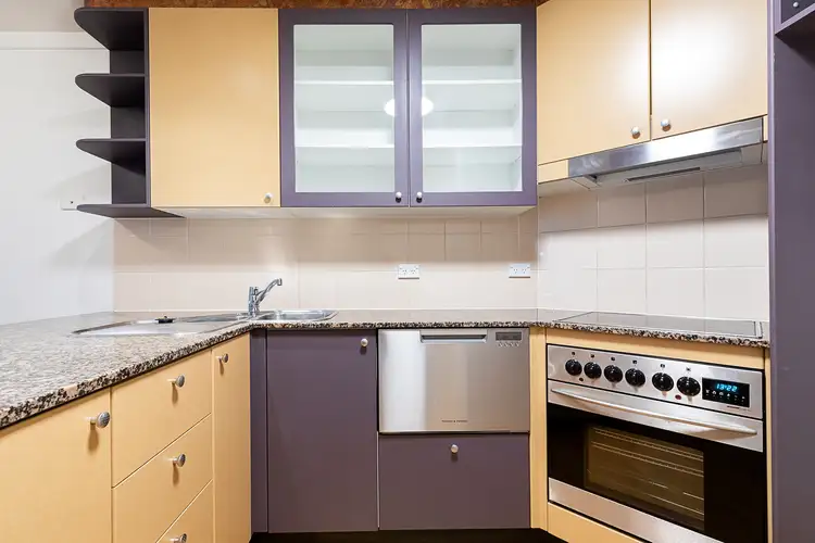 8/18 Captain Cook Crescent, Griffith ACT 2603