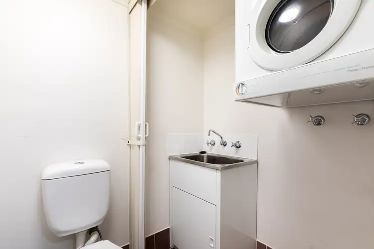Fifth view of Homely apartment listing, 8/18 Captain Cook Crescent, Griffith ACT 2603