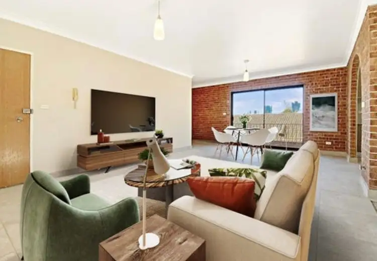 2/122 Good Street, Harris Park NSW 2150