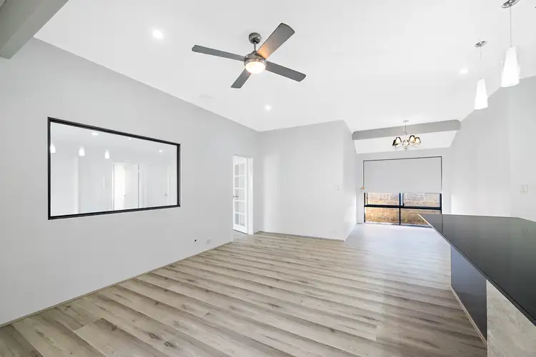 Sixth view of Homely house listing, 2 Hinckley Parkway, Hocking WA 6065