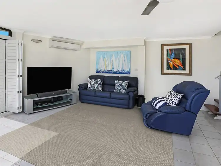 Sixth view of Homely unit listing, 2/3 Juan Street, Alexandra Headland QLD 4572