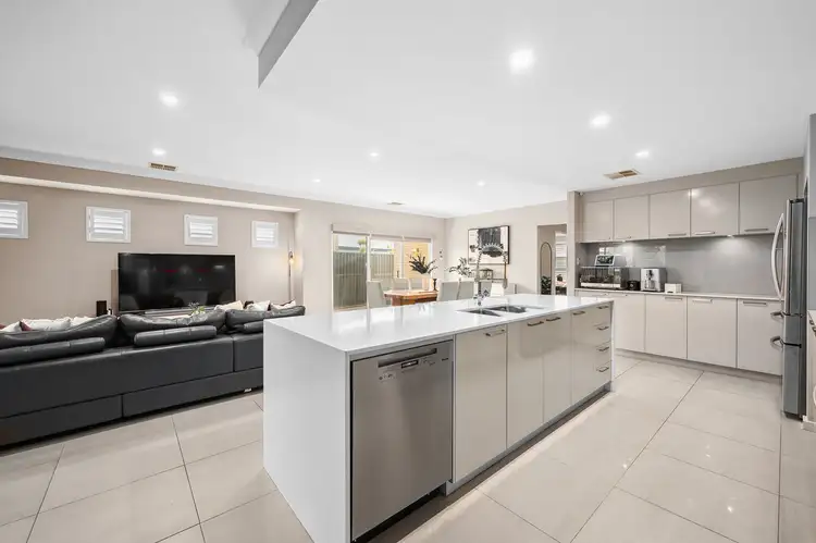 Sixth view of Homely house listing, 11 Rothery Loop, Piara Waters WA 6112