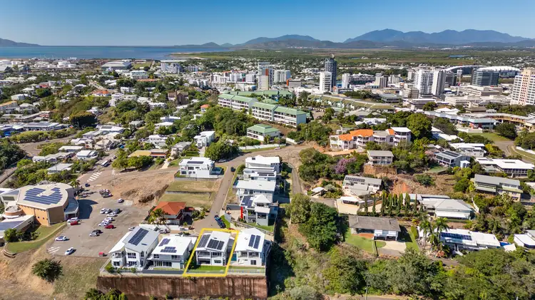 Third view of Homely house listing, 6 Panorama Court, North Ward QLD 4810