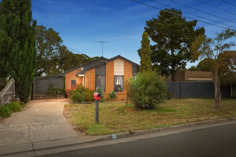 5 Brett Place, Wyndham Vale VIC 3024
