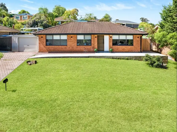 9 Mantalini Street, Ambarvale NSW 2560