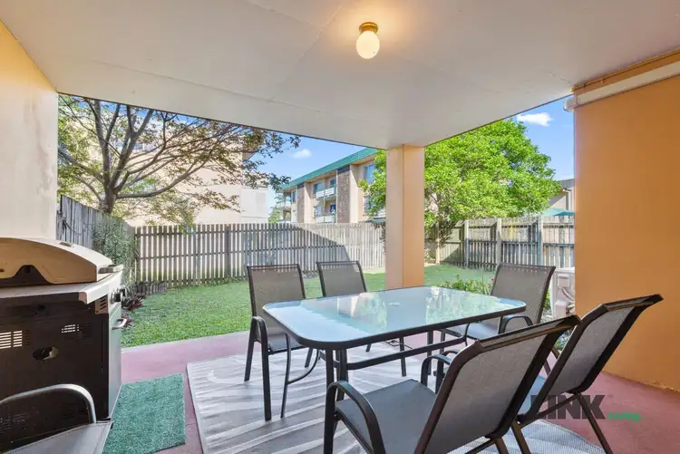 2/155 Flower Street, Northgate QLD 4013