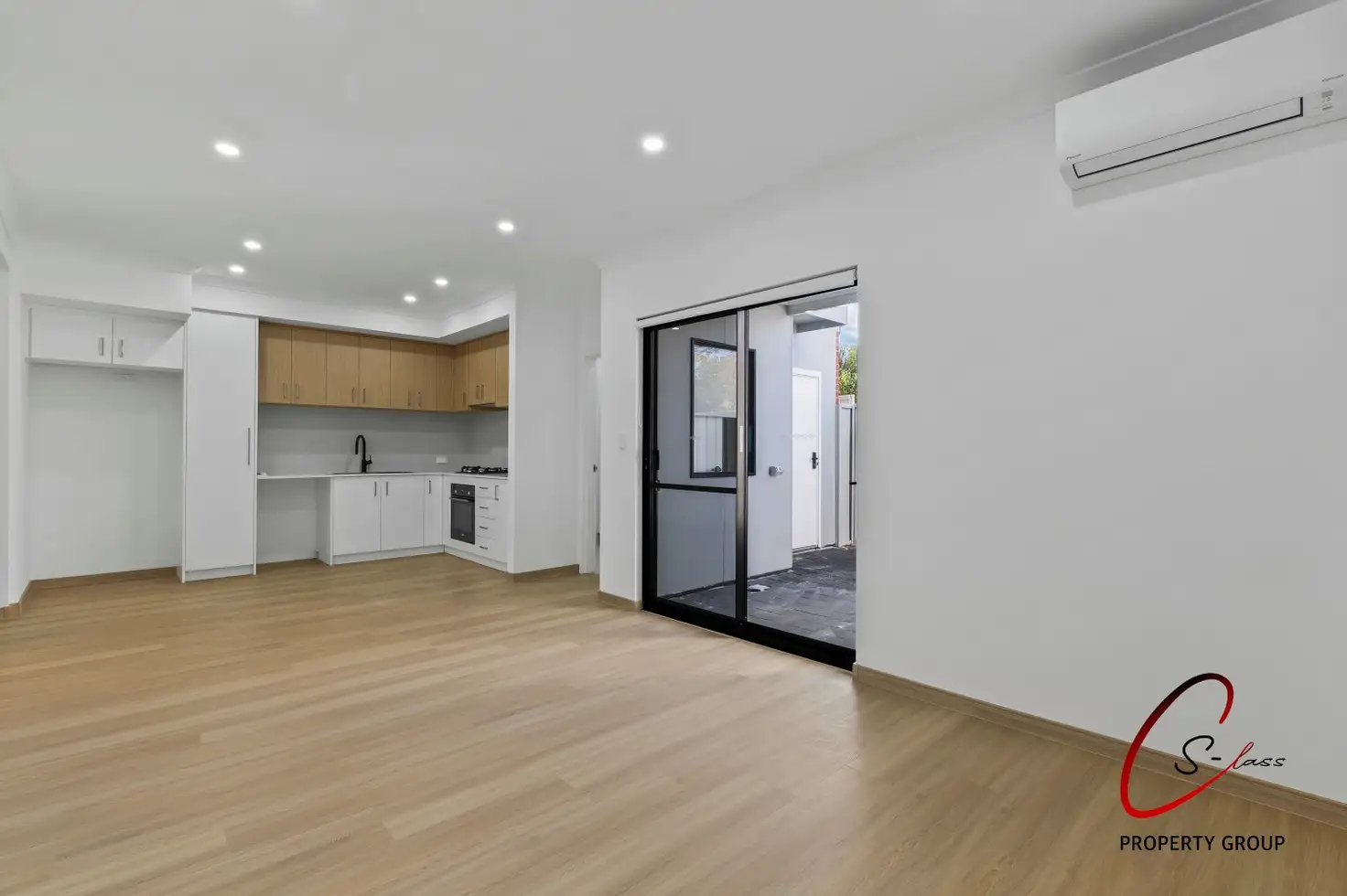 Main view of Homely townhouse listing, 4/35 Bombard Street, Mount Pleasant WA 6153