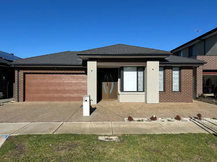 Main view of Homely house listing, 71 Karula Cct, Clyde VIC 3978