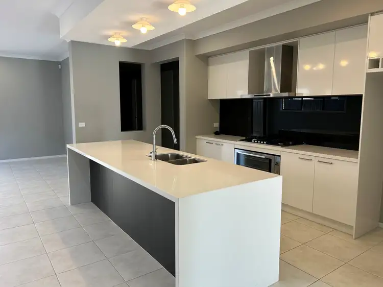 Fifth view of Homely house listing, 71 Karula Cct, Clyde VIC 3978