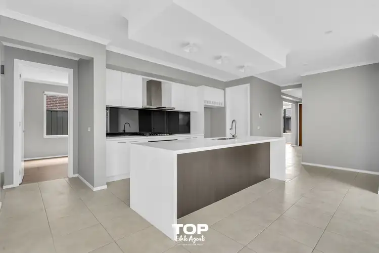 Fifth view of Homely house listing, 71 Karula Cct, Clyde VIC 3978