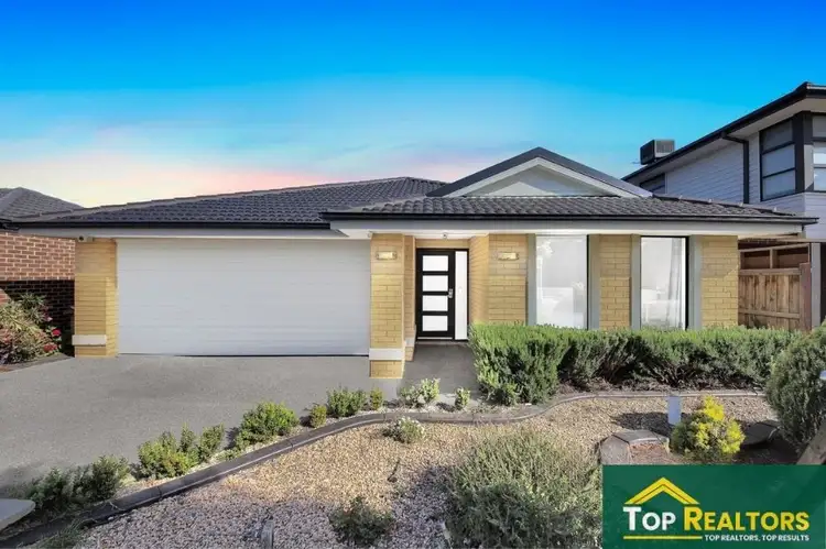 96 Waterhaven Boulevard, Point Cook VIC 3030
