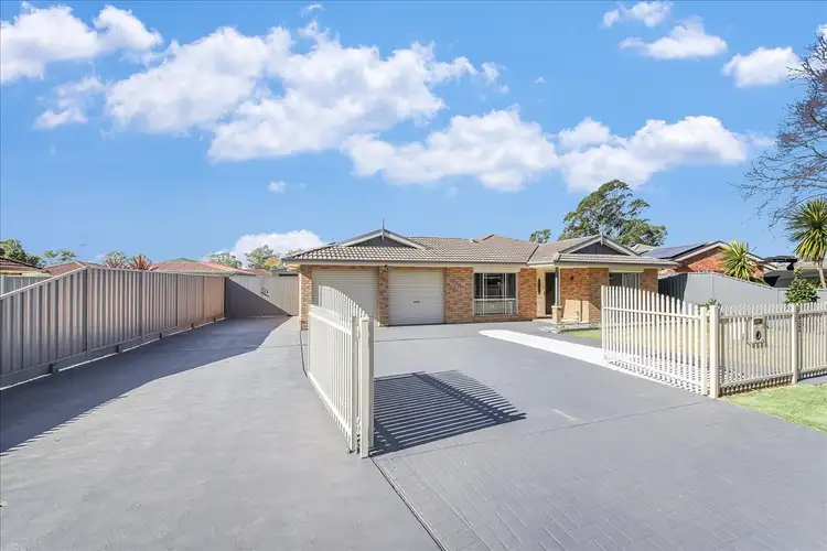 329 Thirlmere Way, Thirlmere NSW 2572