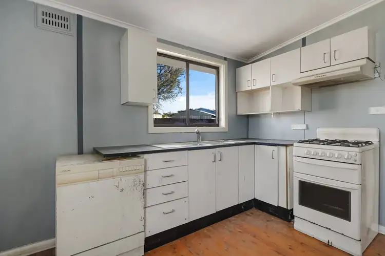 Sixth view of Homely house listing, 10 Montrose Avenue, Fairfield East NSW 2165
