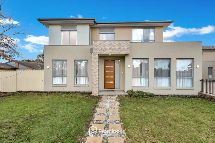 15 Pakenham Road, Pakenham VIC 3810