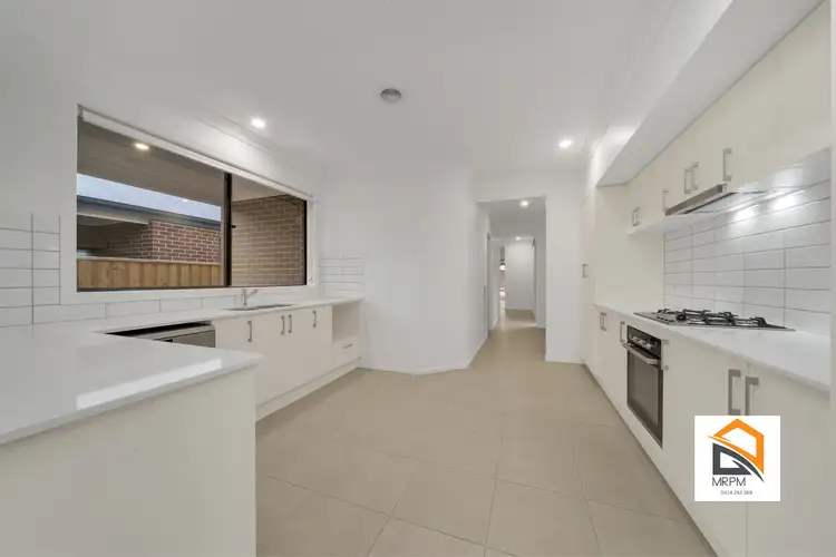 Second view of Homely house listing, 29 Mansfield Drive, Werribee VIC 3030
