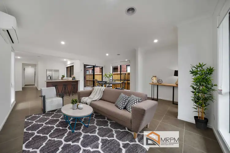 31 Mansfield Drive, Werribee VIC 3030