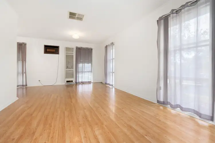 Fifth view of Homely house listing, 73 CHAPPLE STREET, Wodonga VIC 3690