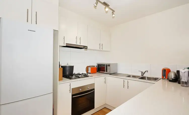 Fifth view of Homely apartment listing, 6/39-47 Peel Street, West Melbourne VIC 3003