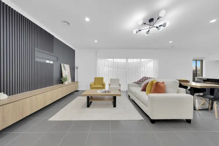 2 Kennet Way, Craigieburn VIC 3064