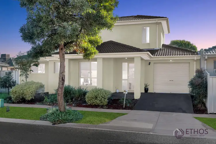 2 Red Robin Road, Truganina VIC 3029