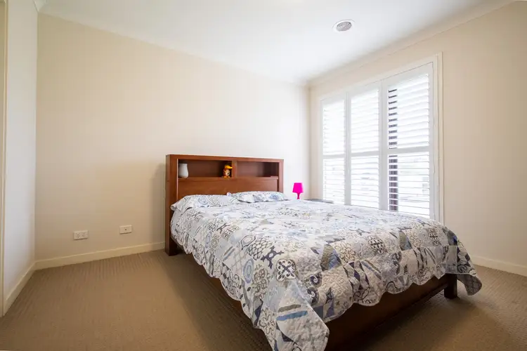 Fifth view of Homely house listing, 10 Fenix Way, Clyde North VIC 3978