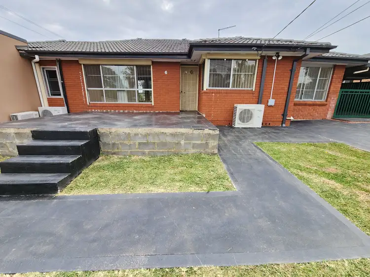 6 Orana Place, Liverpool NSW 2170