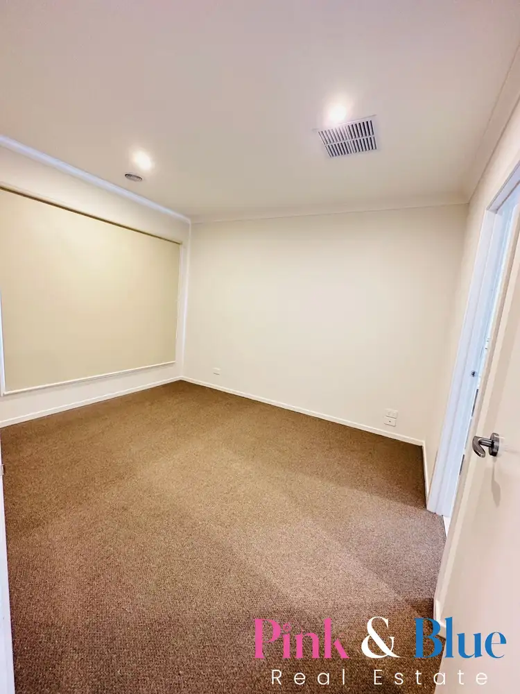 Fifth view of Homely house listing, 26 Solitaire Way, Wallan VIC 3756