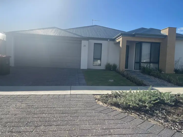 28 Fortescue Boulevard, Two Rocks WA 6037