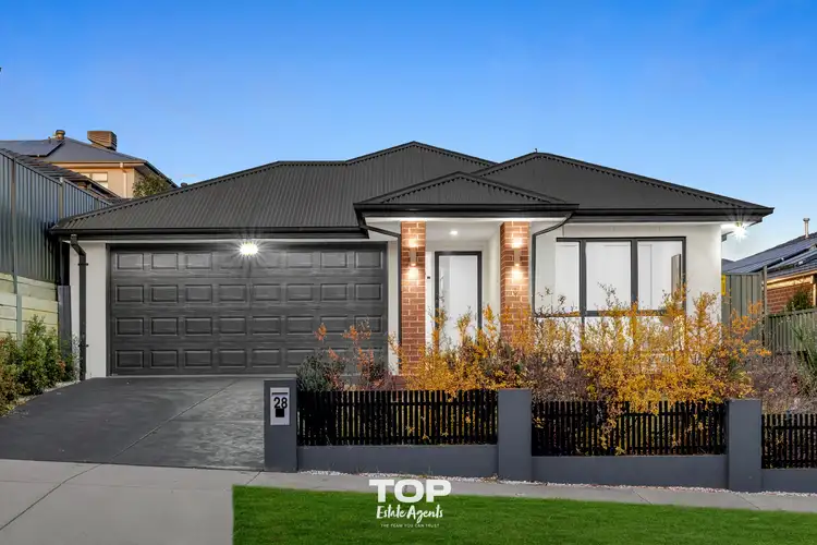 28 Caribbean Circuit, Clyde VIC 3978