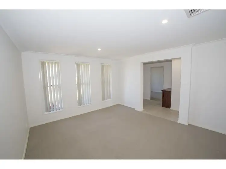 Second view of Homely house listing, 20 Hindmarsh Esplanade, Dubbo NSW 2830