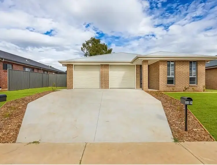 2/22 Mustang Close, Hillvue NSW 2340
