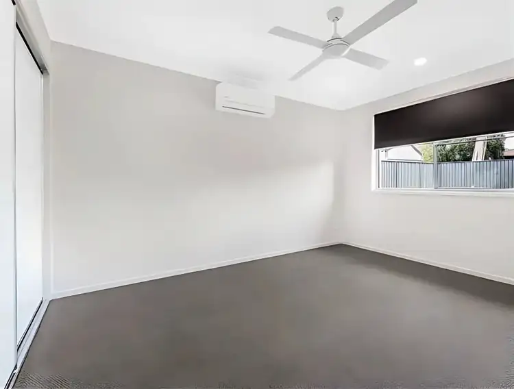 Fifth view of Homely unit listing, 2/22 Mustang Close, Hillvue NSW 2340