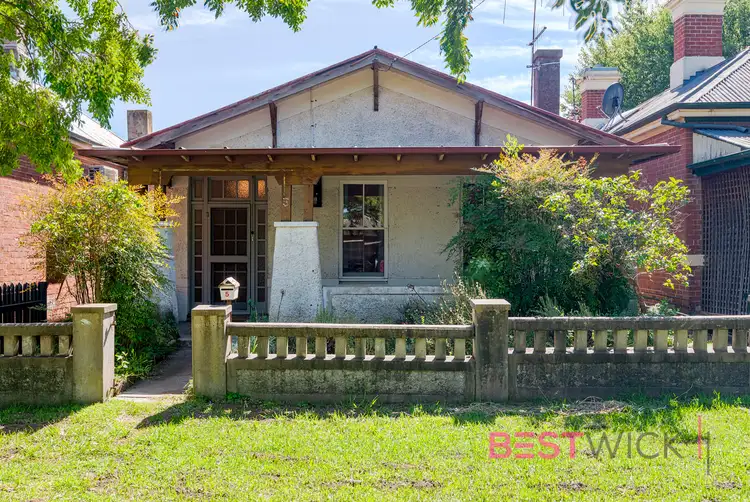 5 Morrisset Street, Bathurst NSW 2795
