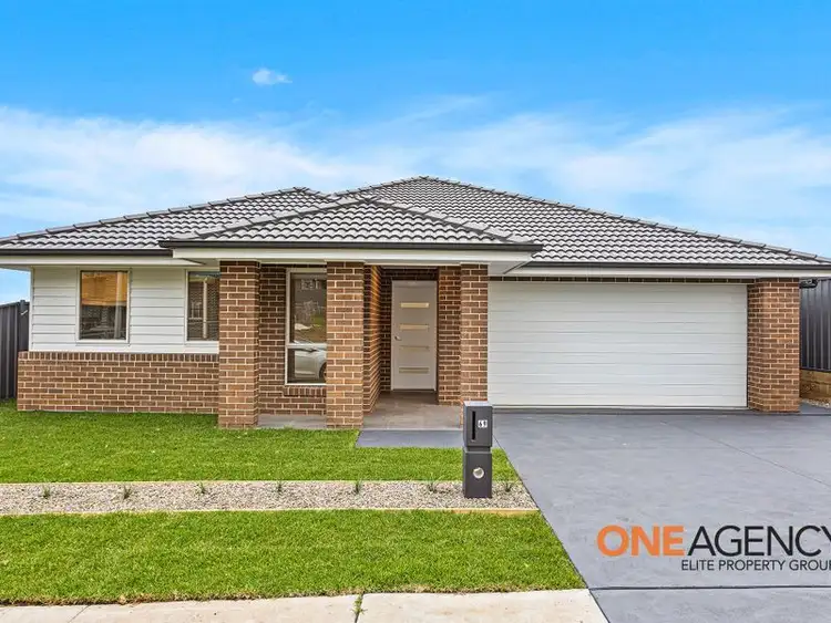 69 Saddleback Crescent, Stream Hill NSW 2526