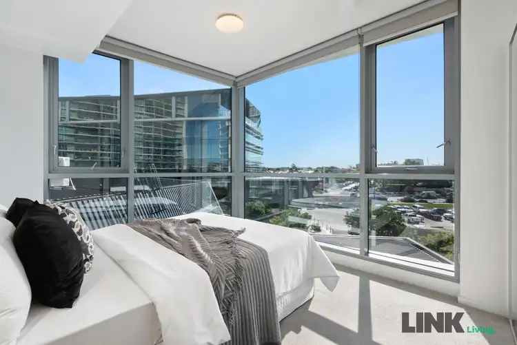 20303/8 Hercules Street, Hamilton QLD 4007