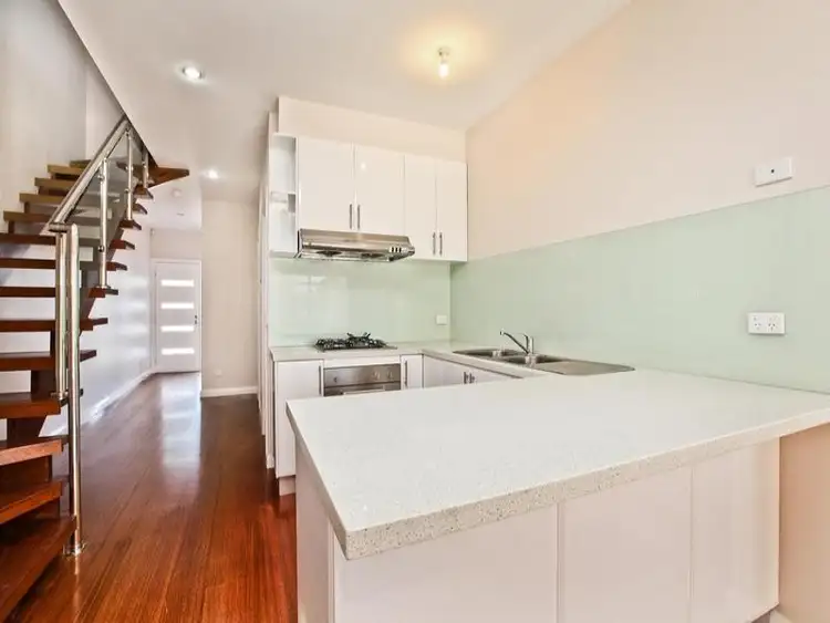 16A Laura Grove, Avondale Heights VIC 3034