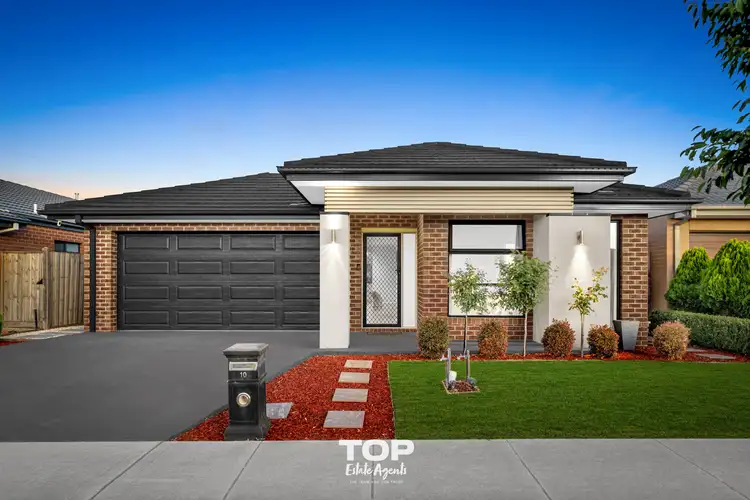 10 Hollywell Road, Clyde North VIC 3978