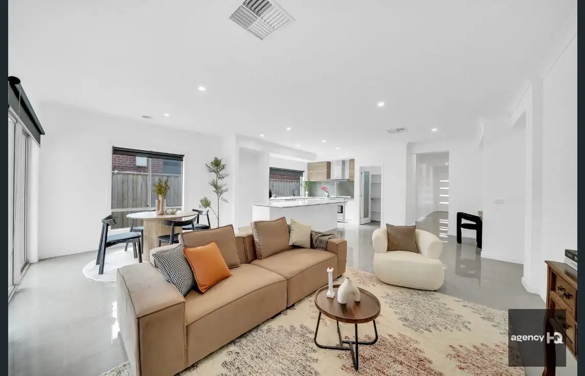 Main view of Homely house listing, 5 Dawley Circuit, Werribee VIC 3030