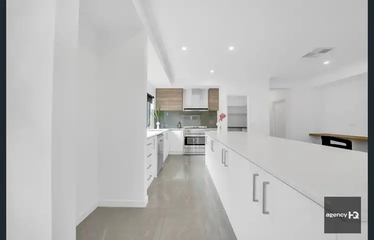Second view of Homely house listing, 5 Dawley Circuit, Werribee VIC 3030