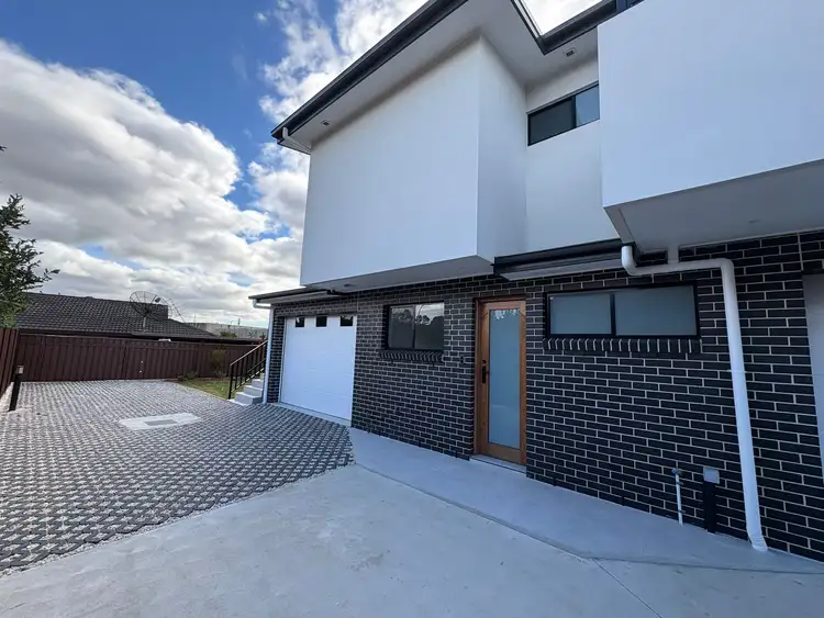 3/27 Hill Road, Lurnea NSW 2170