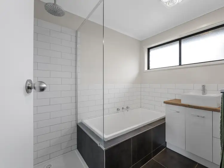 Sixth view of Homely unit listing, 2/2 Cassie Close, Warrnambool VIC 3280