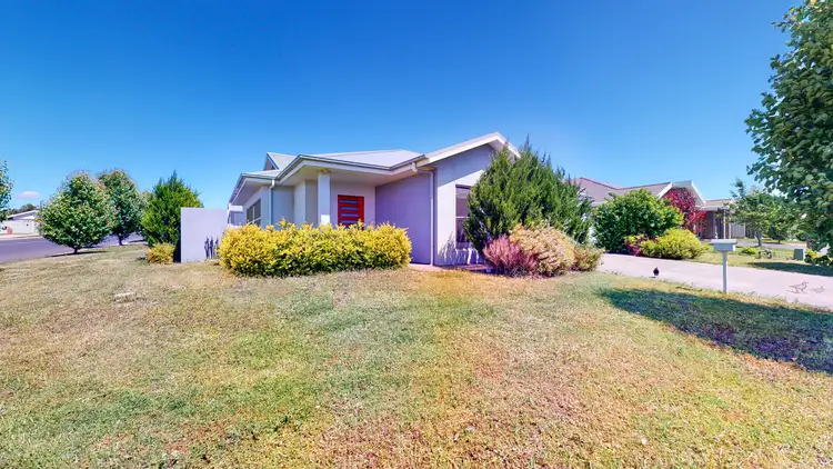 2 Apsley Crescent, Dubbo NSW 2830