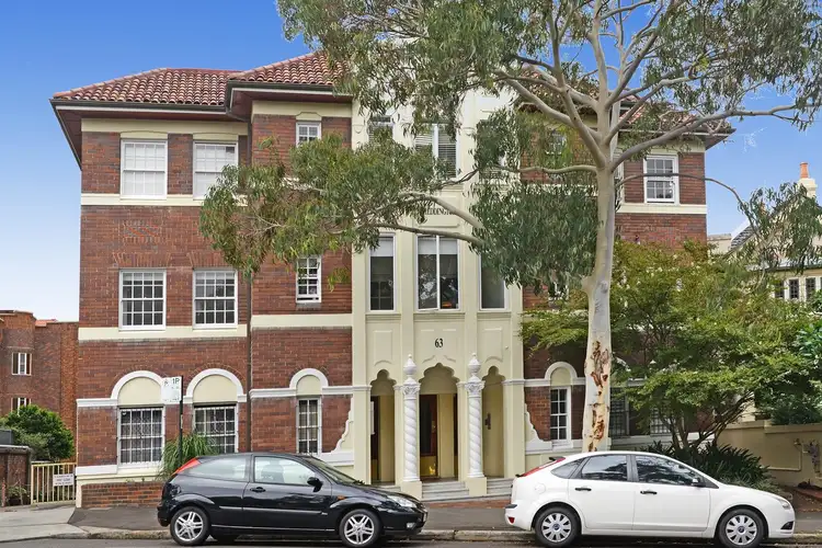 2/63 Elizabeth Bay Road, Elizabeth Bay NSW 2011