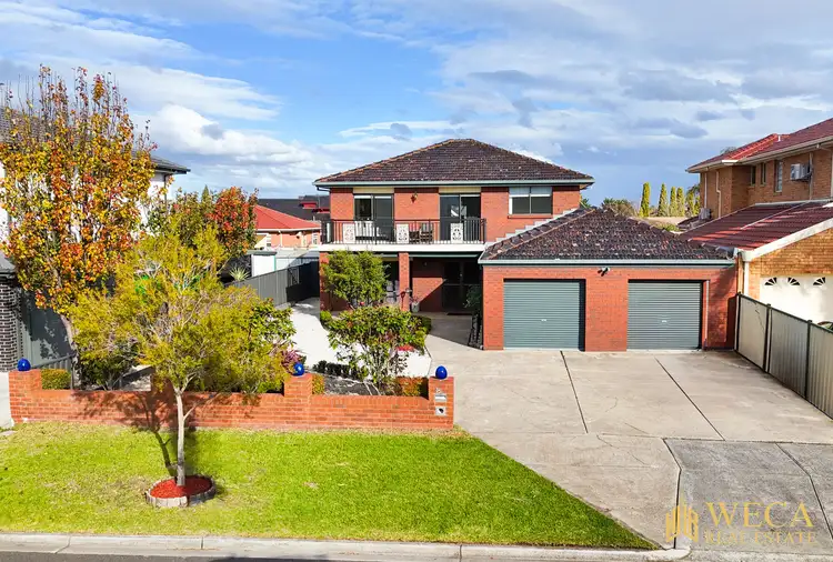 18 Aquanita Crescent, Keilor Downs VIC 3038