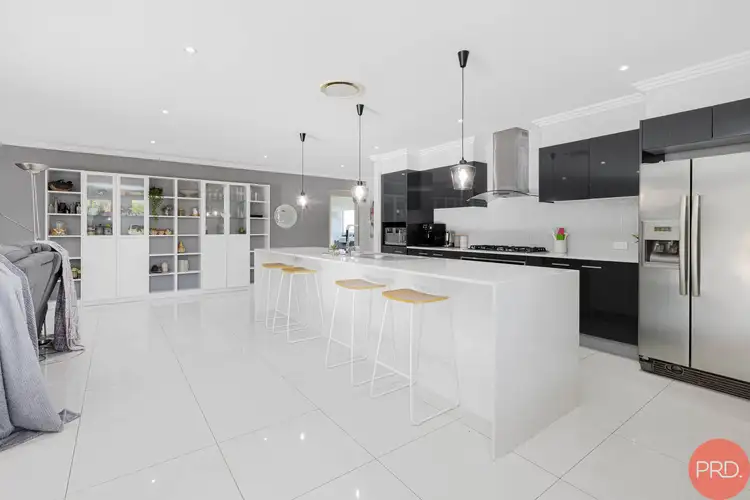 Fifth view of Homely house listing, 37 Hinchinbrook Close, Ashtonfield NSW 2323