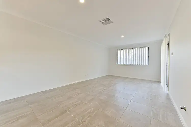 Fifth view of Homely semi-detached listing, 17a Boyd Avenue, Dubbo NSW 2830