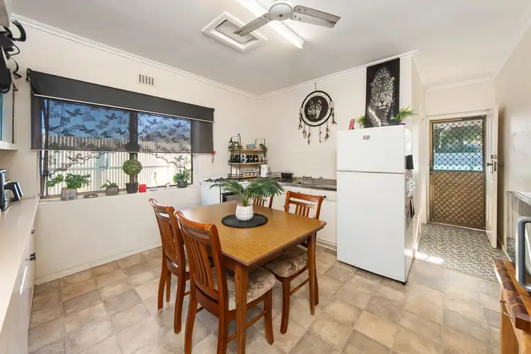 Fourth view of Homely house listing, 2 Mawson Avenue, Tailem Bend SA 5260