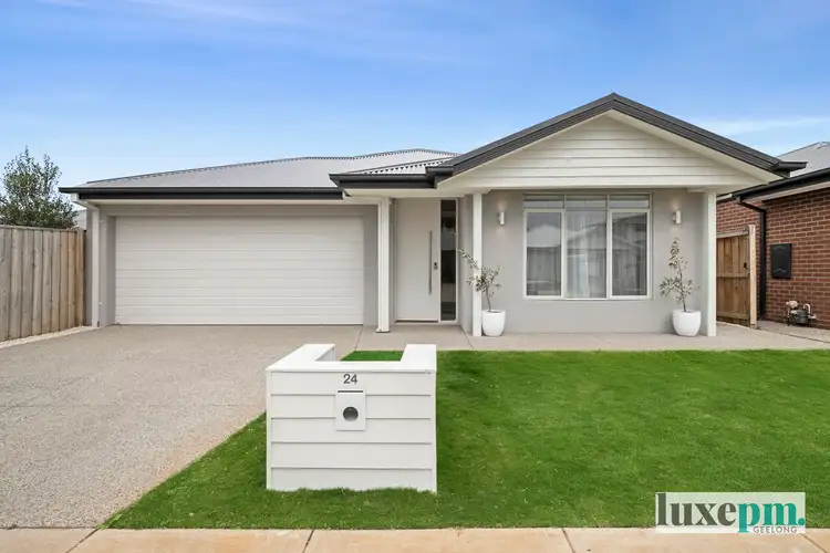 24 Ambient Street, Mount Duneed VIC 3217